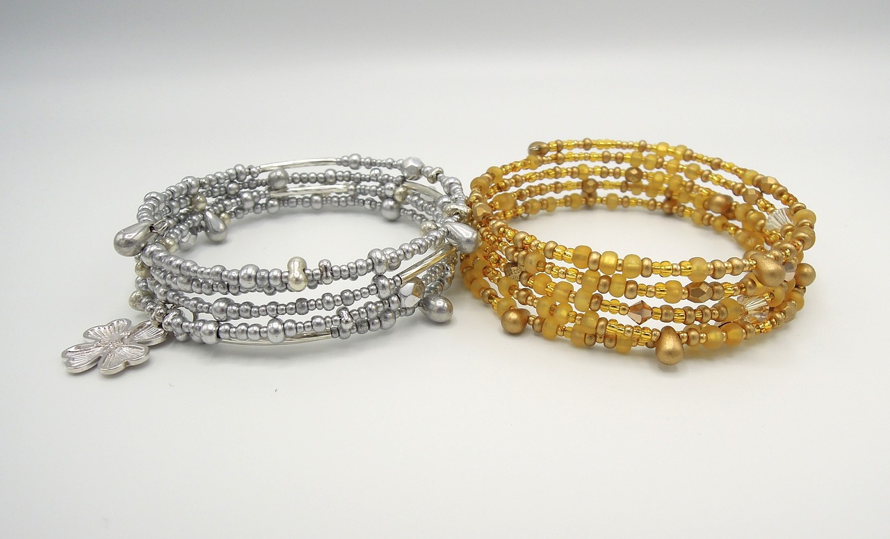 jewellery-2090198_1280